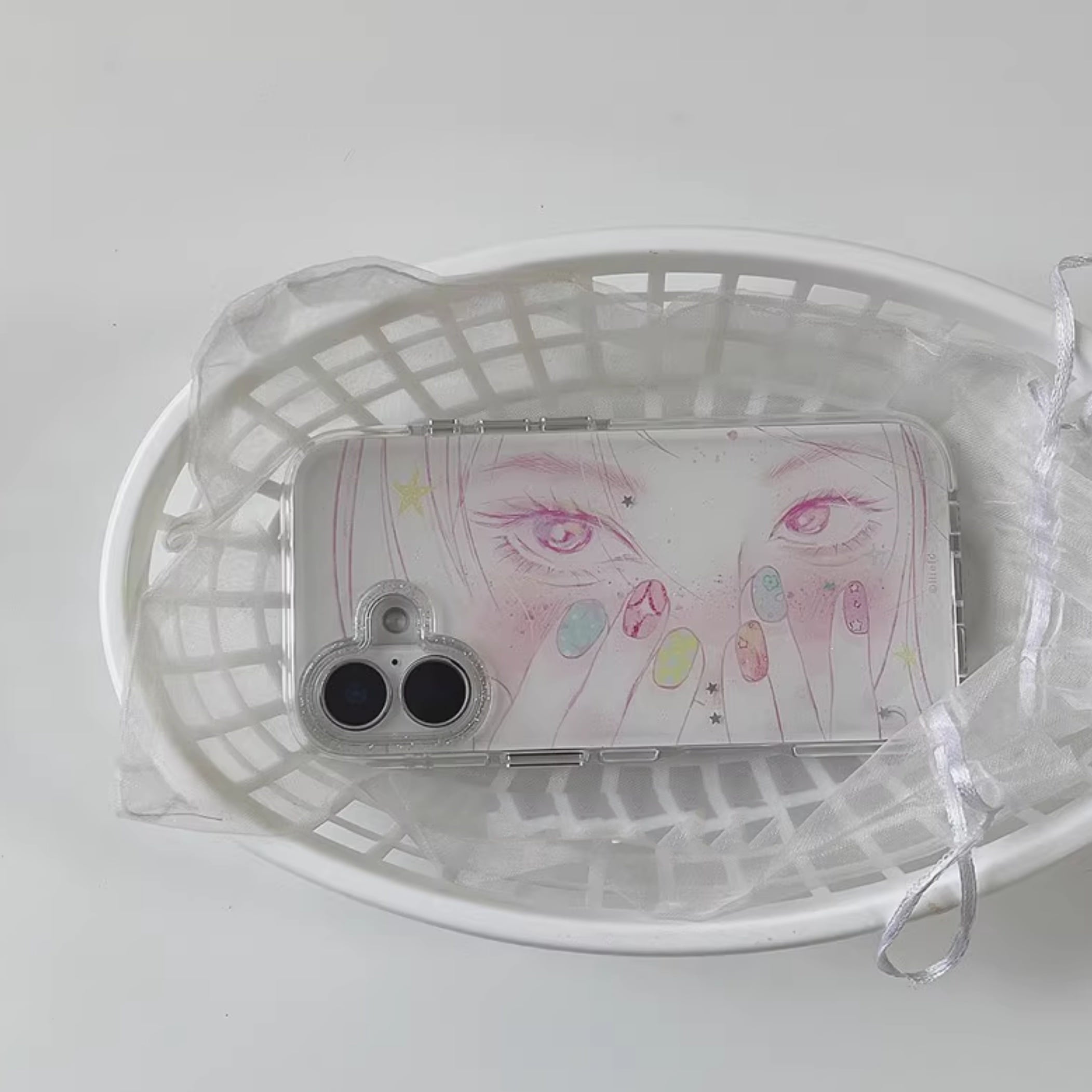 dreamy eyes phone case