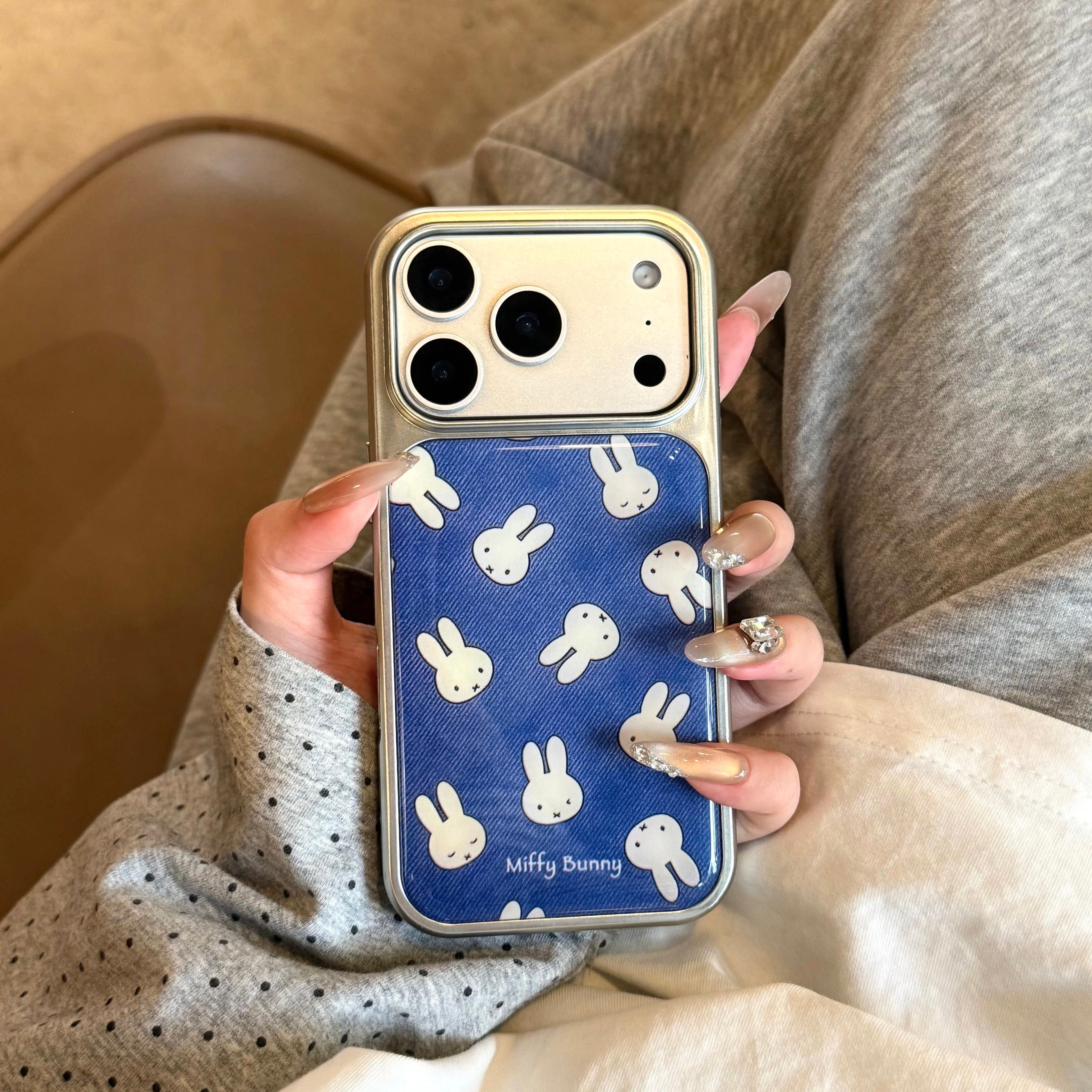 blue bunny phone case