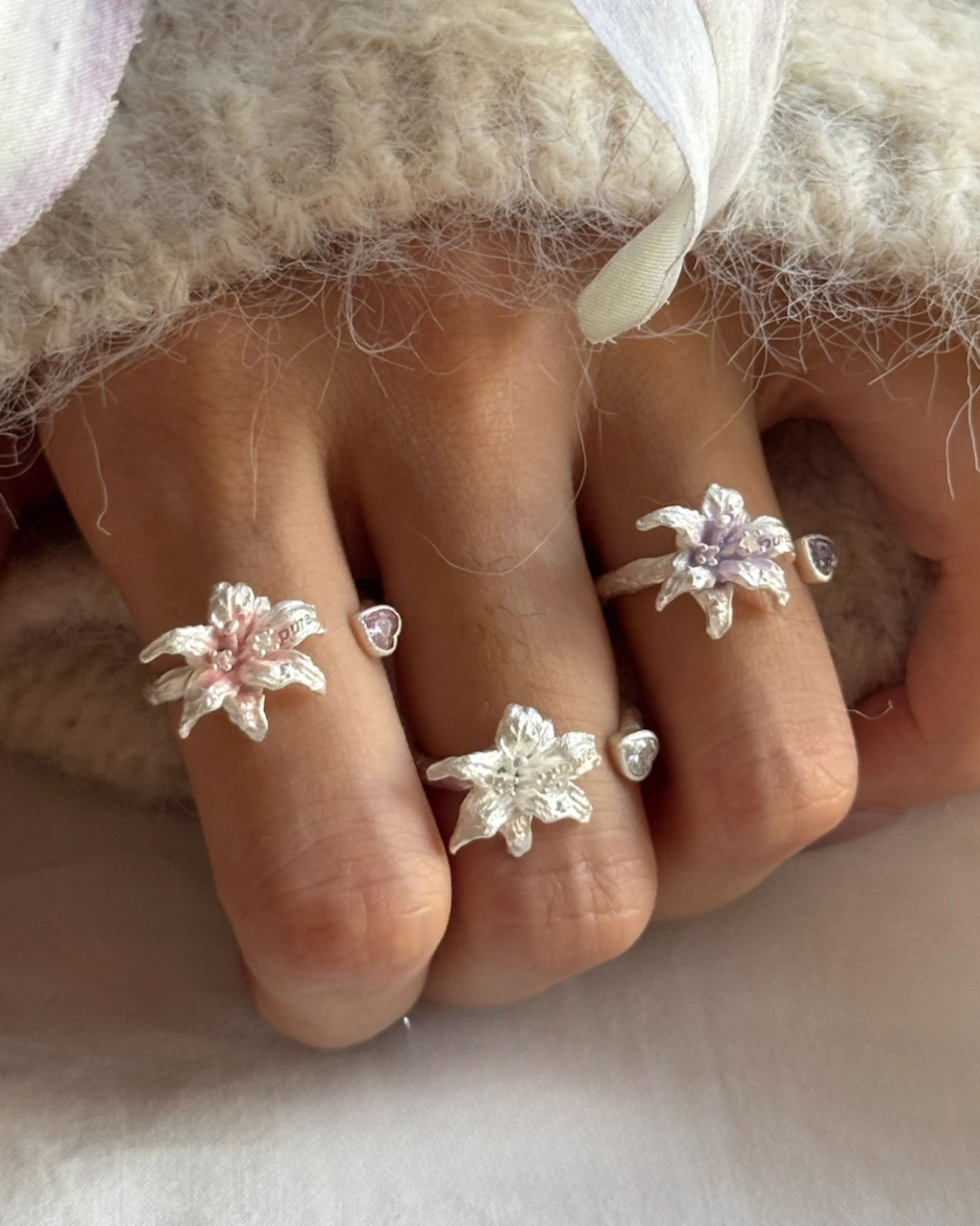 lily flower ring