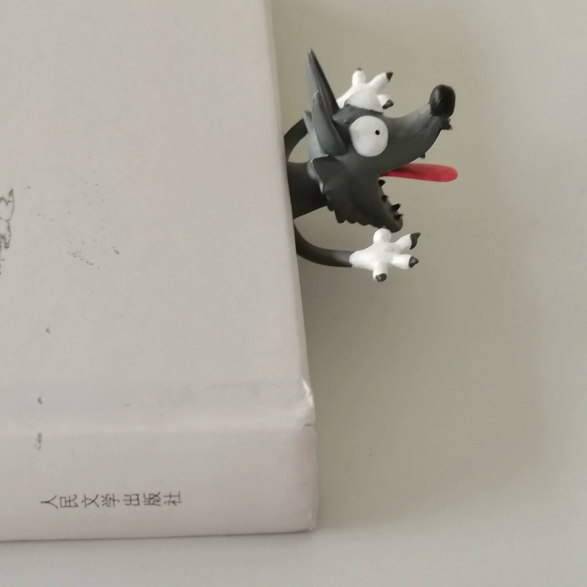 ouch! wolf bookmark 🐺📖