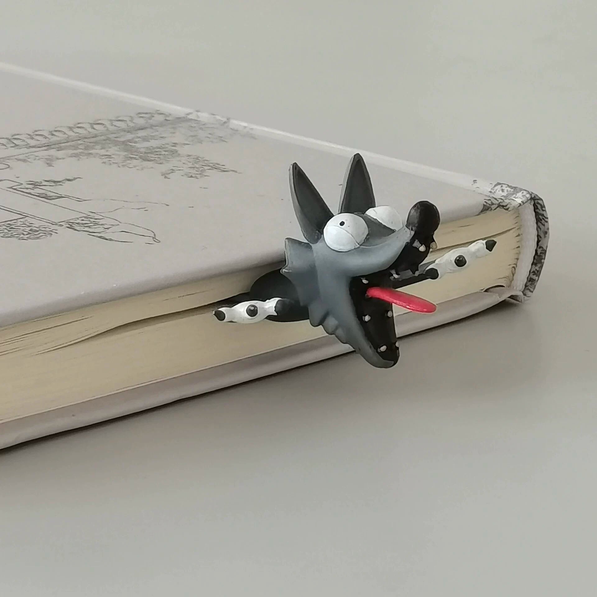 ouch! wolf bookmark 🐺📖