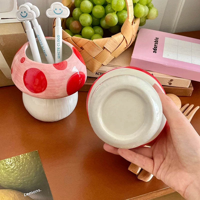mushroom ceramic vase π