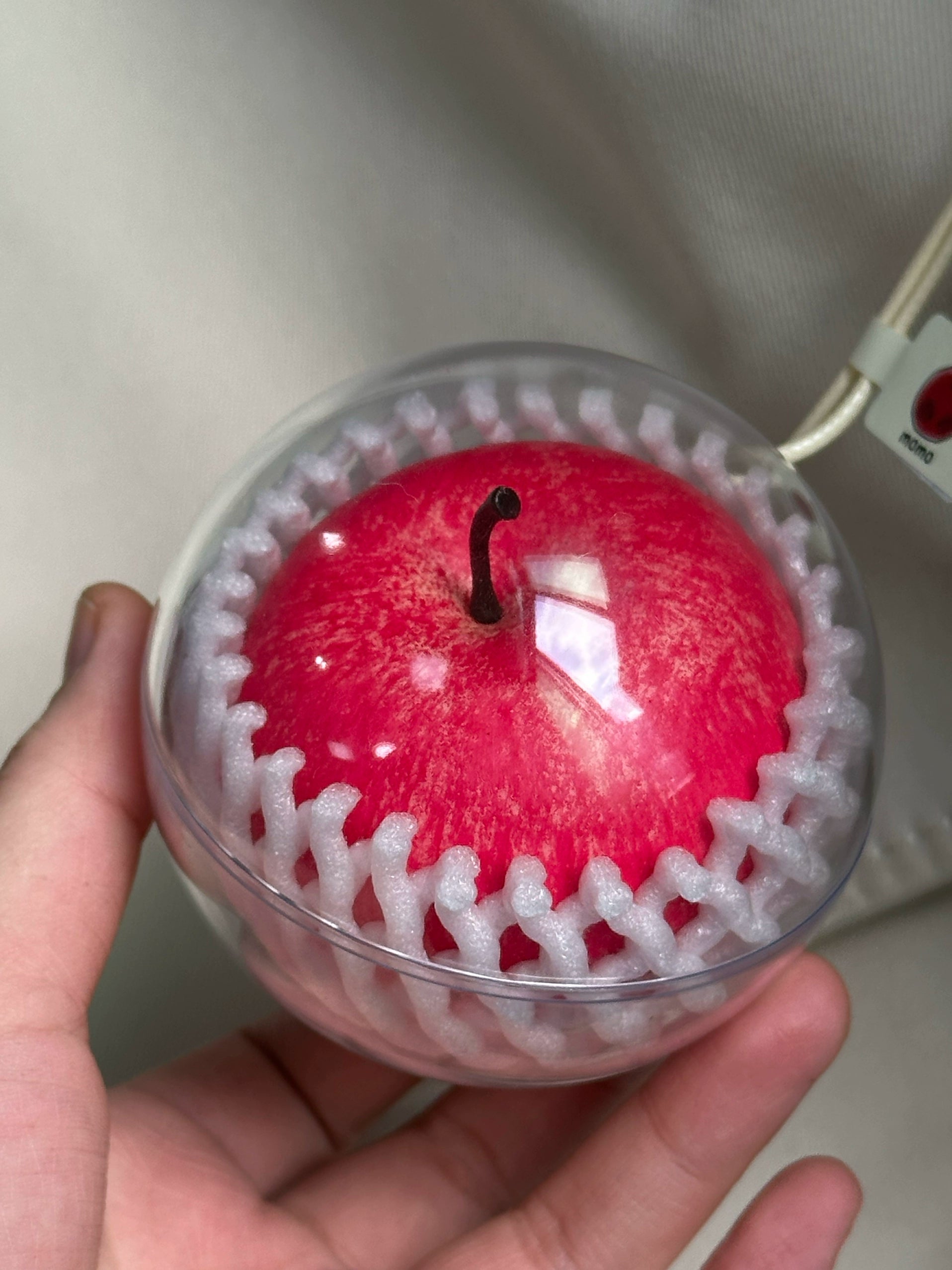 apple pendant
