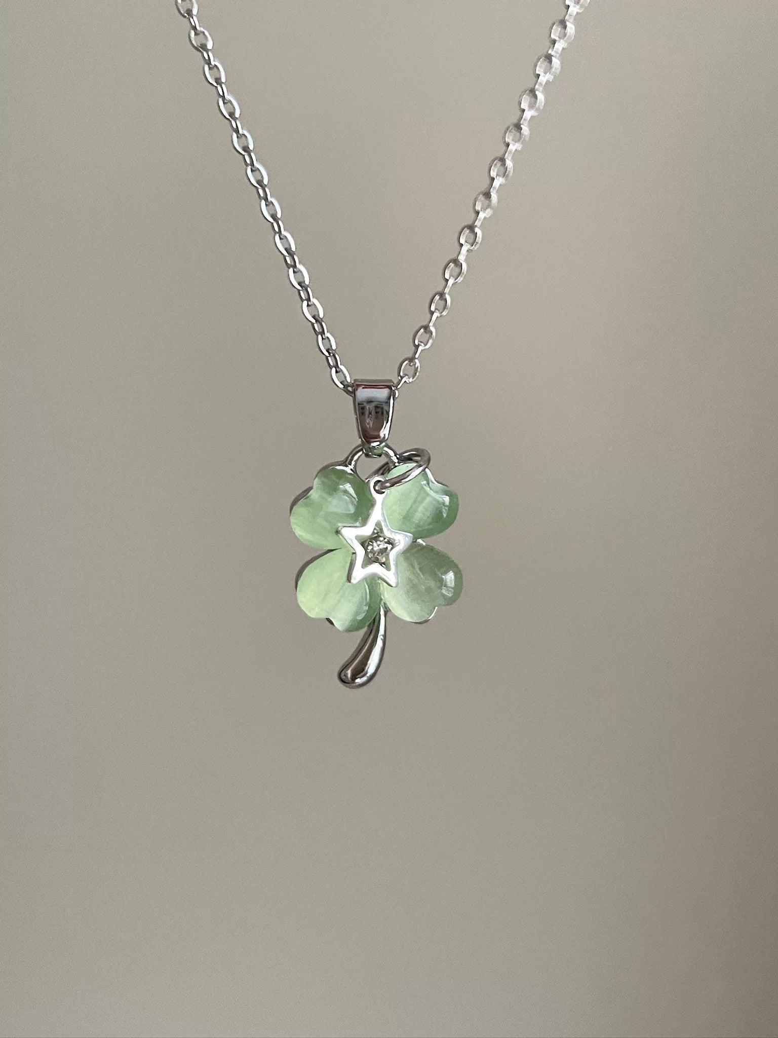 lucky clover necklace π