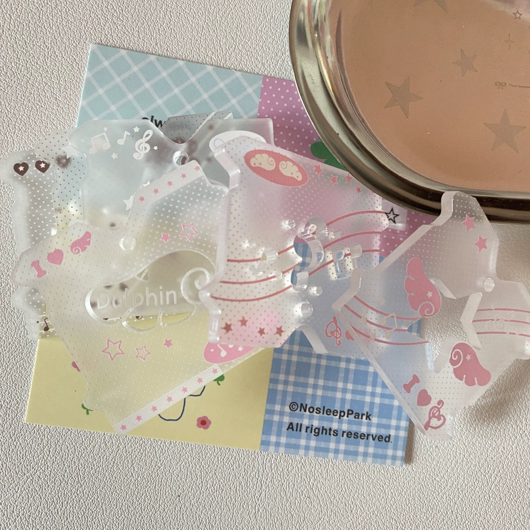 dreamy hallow pendant keychain