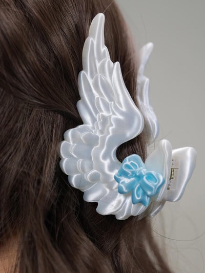 starry pony wing hair claw