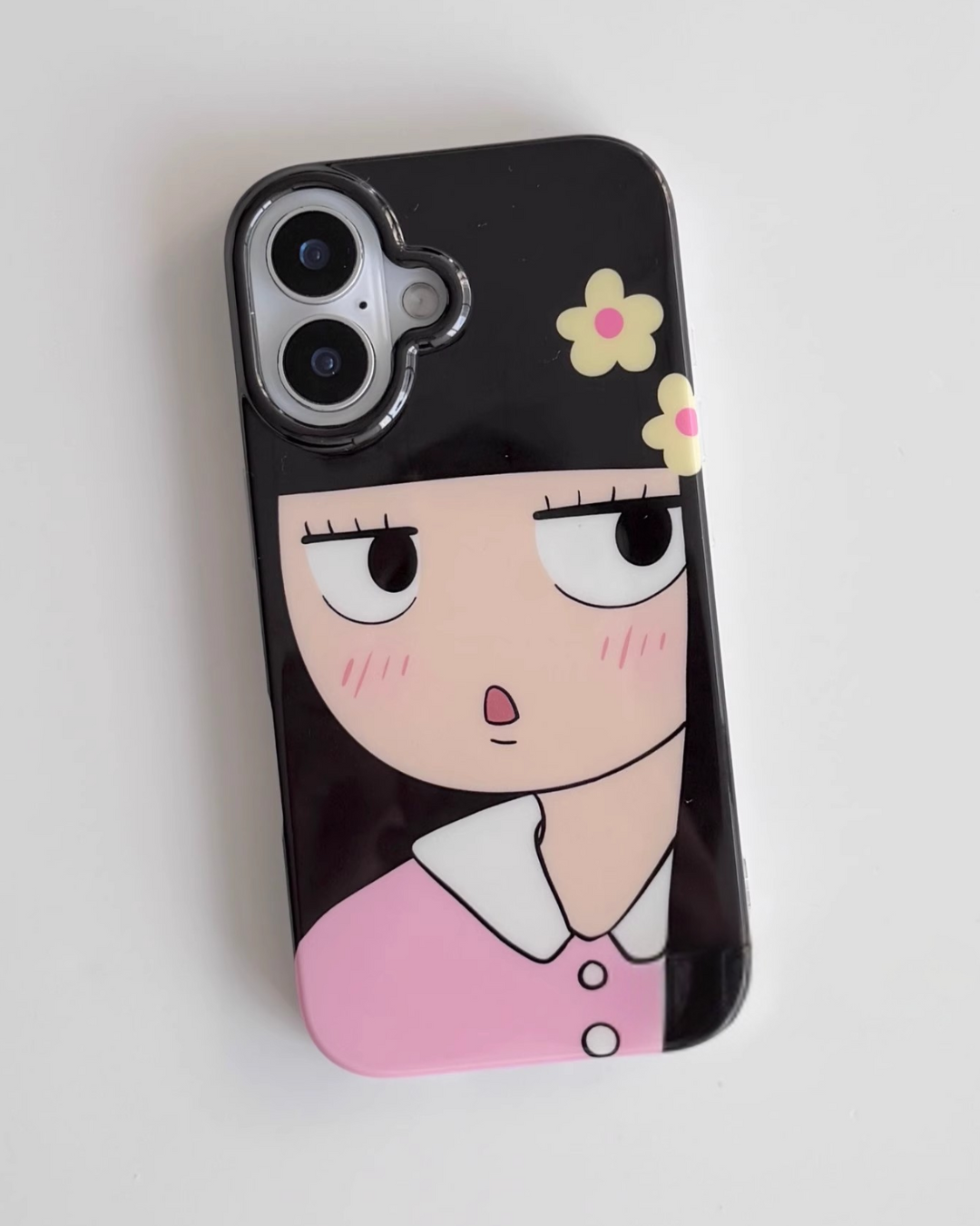 daisy anime girl phone case