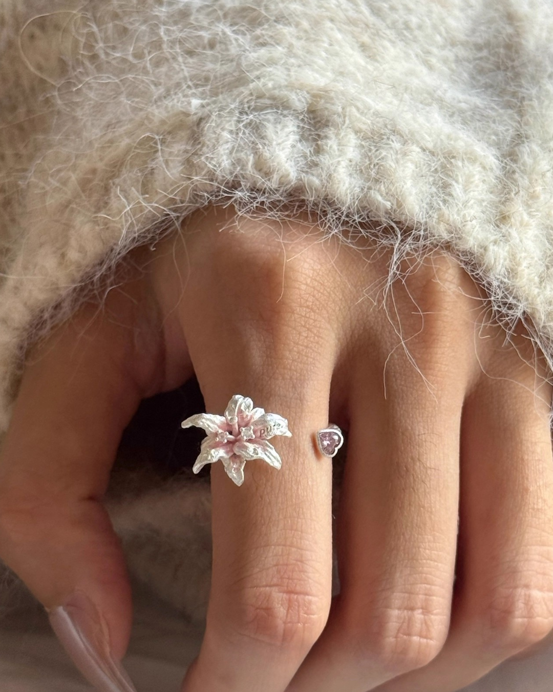 lily flower ring