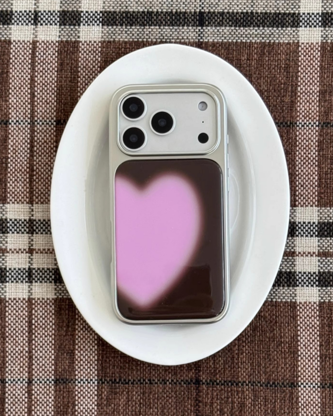 heart aura phone case