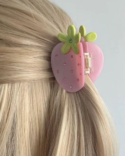 pink strawberry hair claw clip