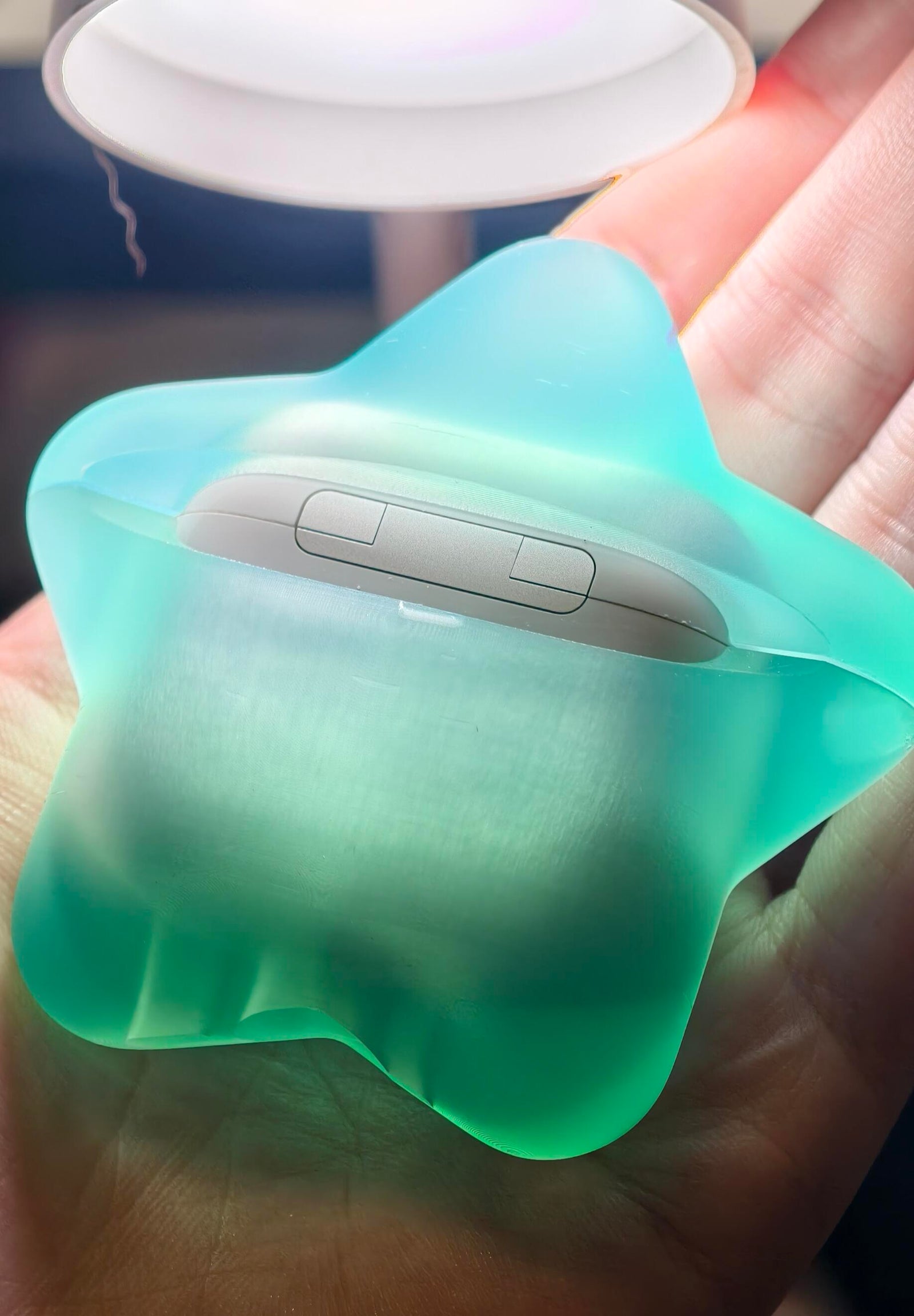 starry fluorescent airpods case ⭐️