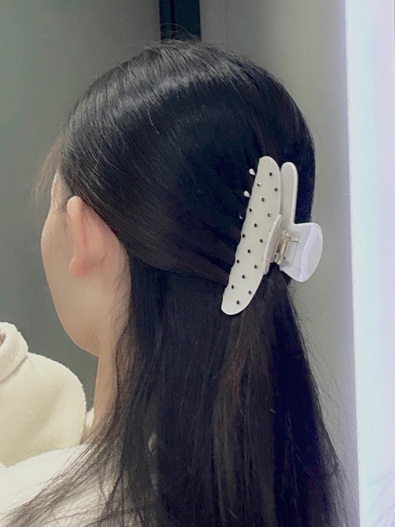 polka hair claw clip