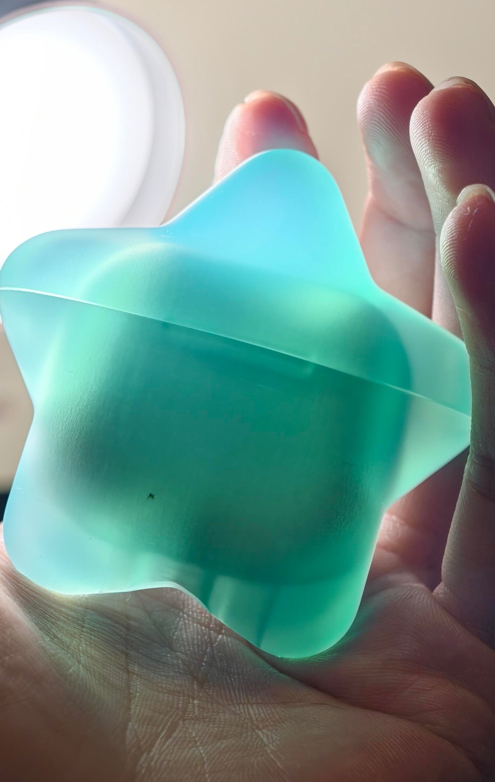 starry fluorescent airpods case ⭐️