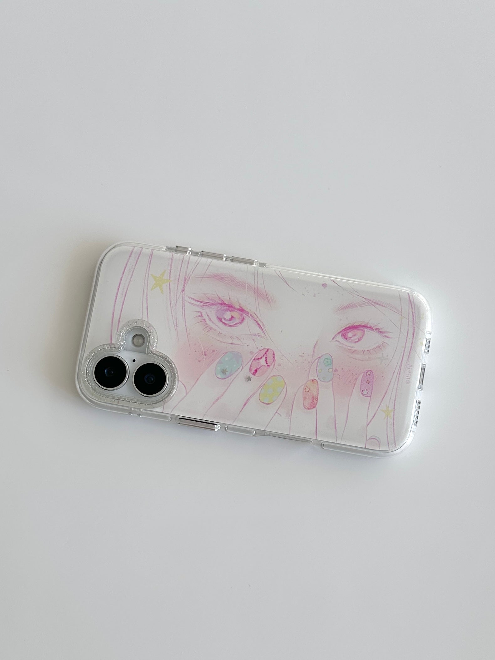 dreamy eyes phone case