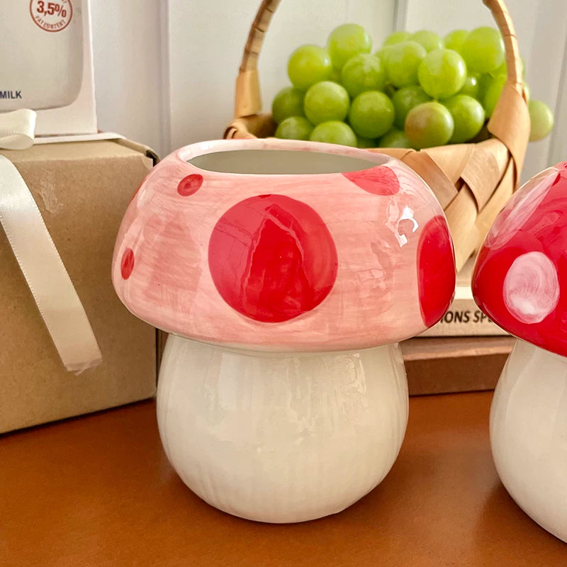 mushroom ceramic vase  🍄