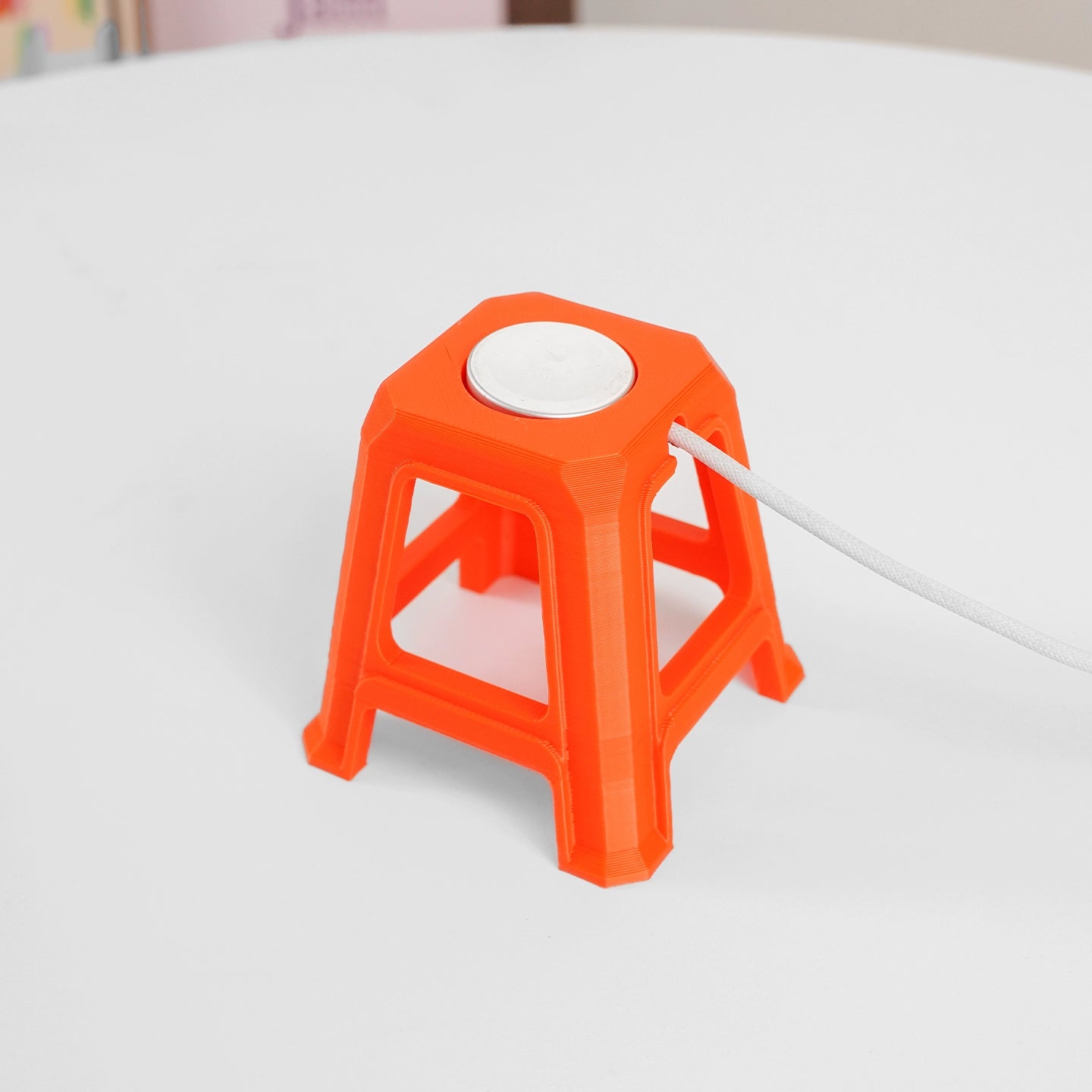 i-watch stool charge stand