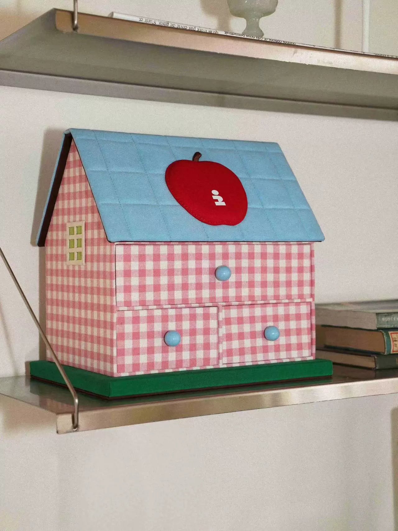 apple house storage box