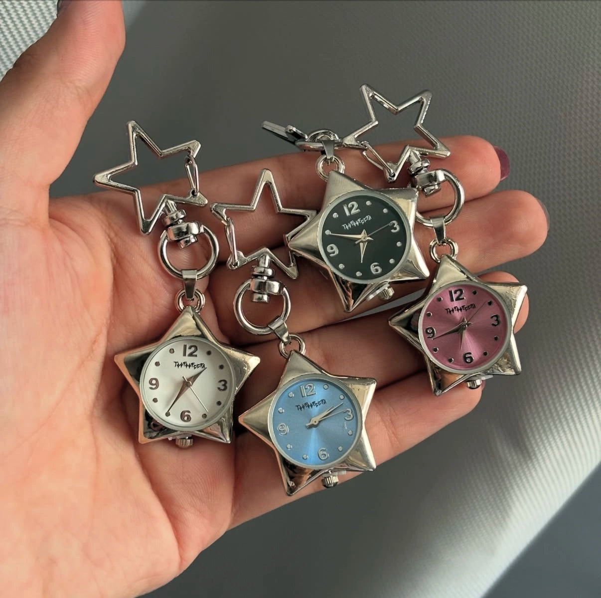 star analog keychain