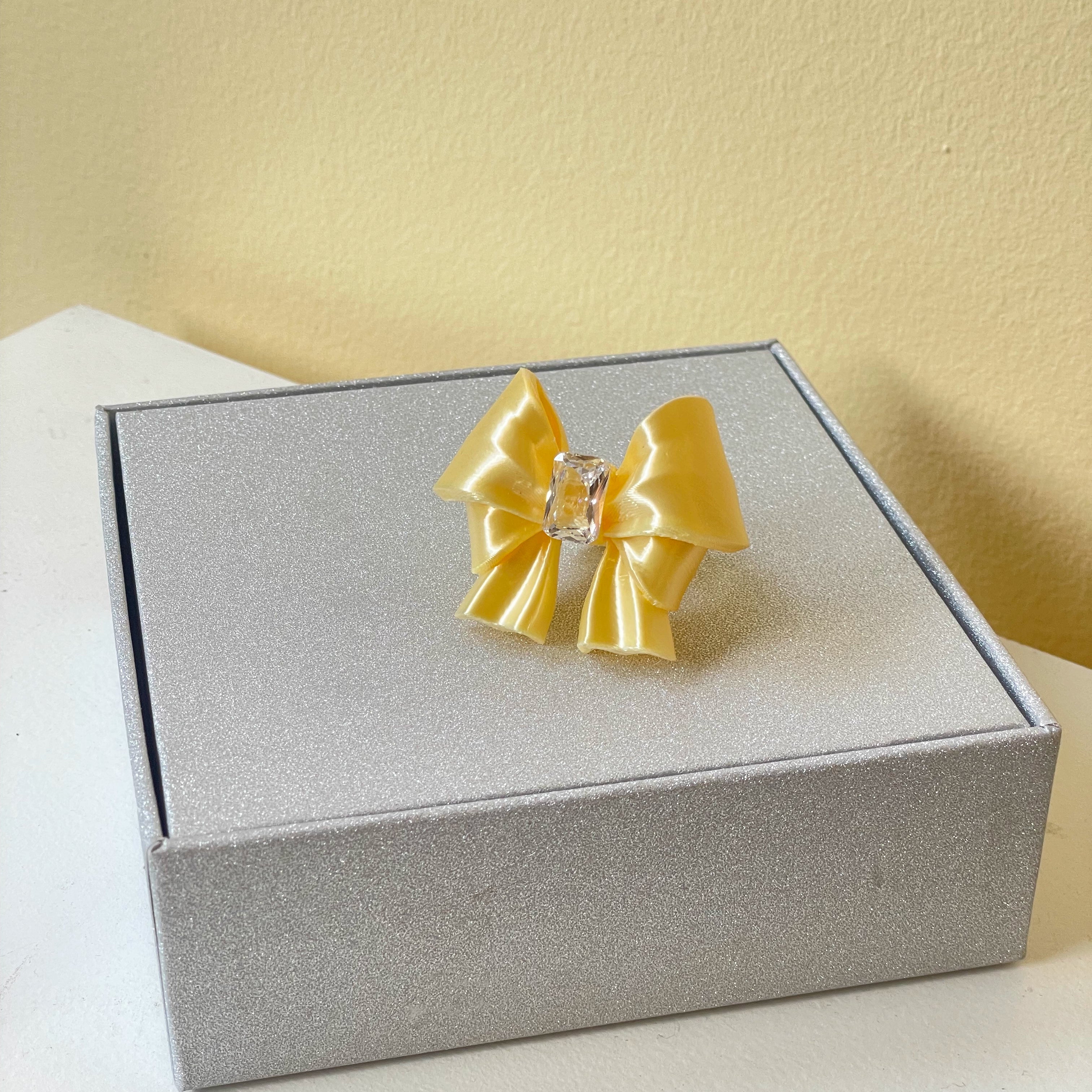 gift bow ring