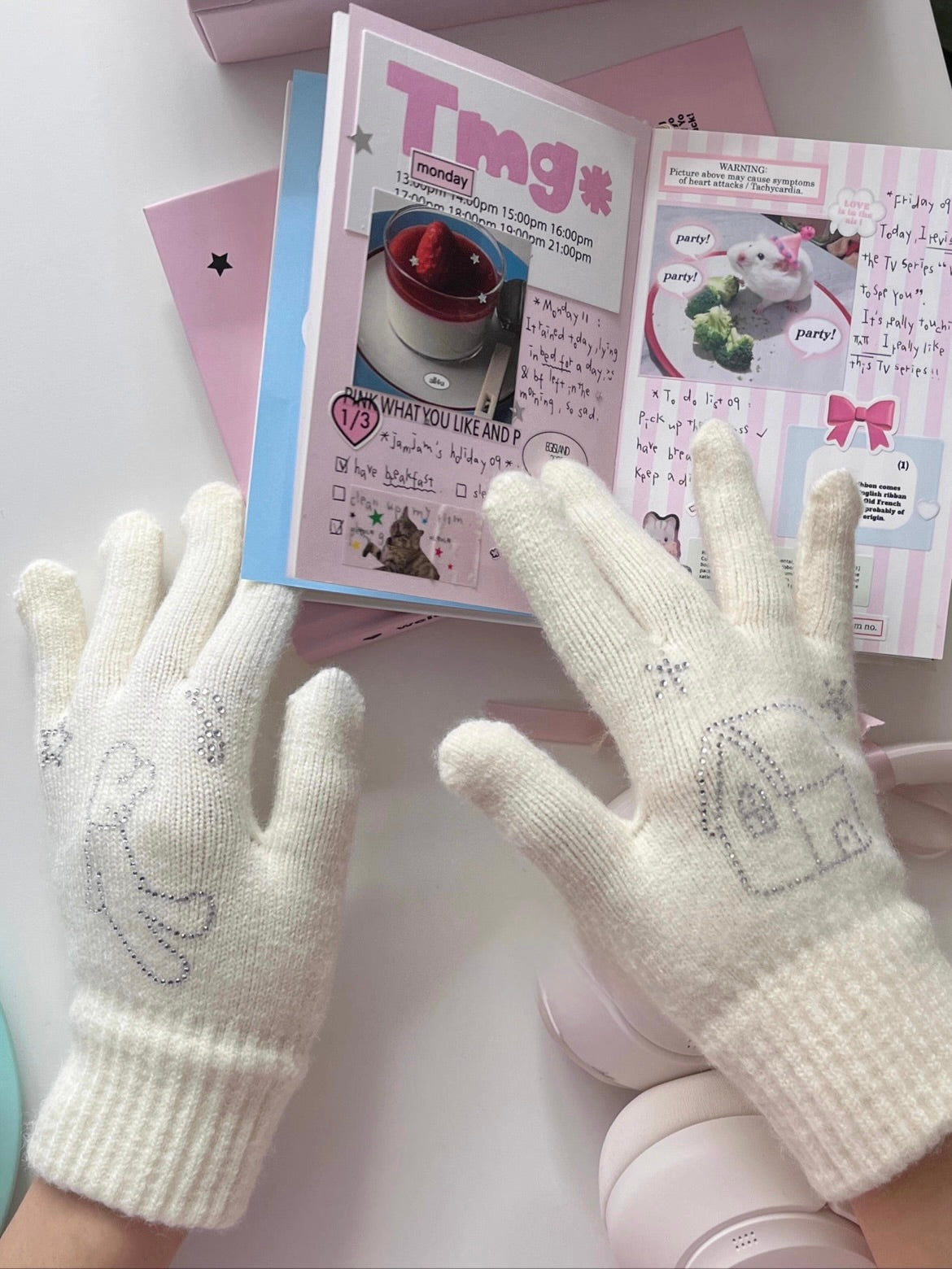 puppy angel bedazzled gloves