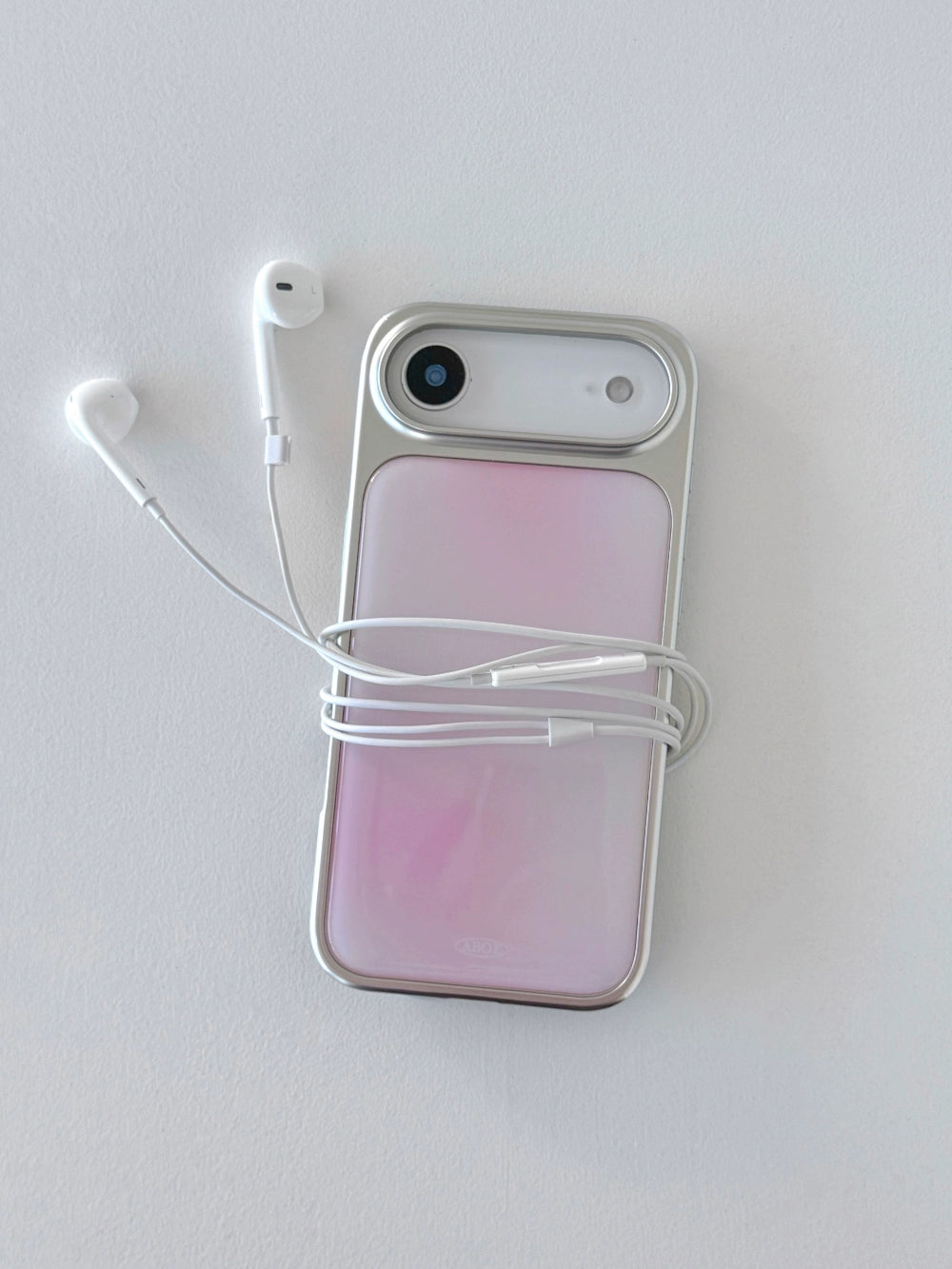 gradient aura phone case