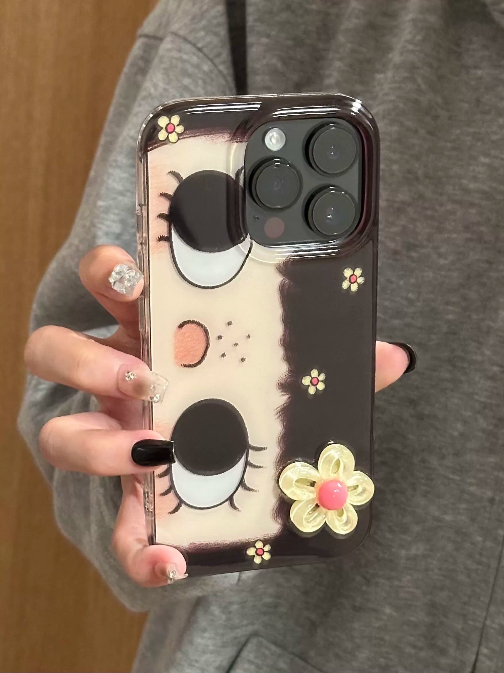 sunflower girl phone case 🌼