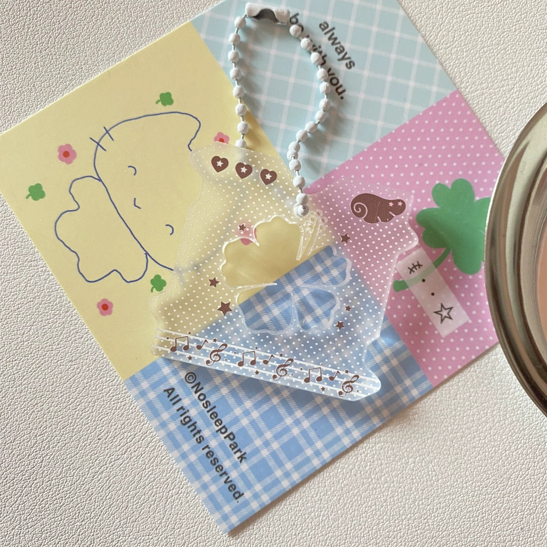 dreamy hallow pendant keychain