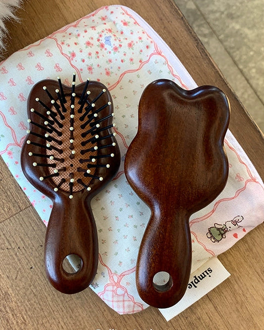 teddy bear wood comb