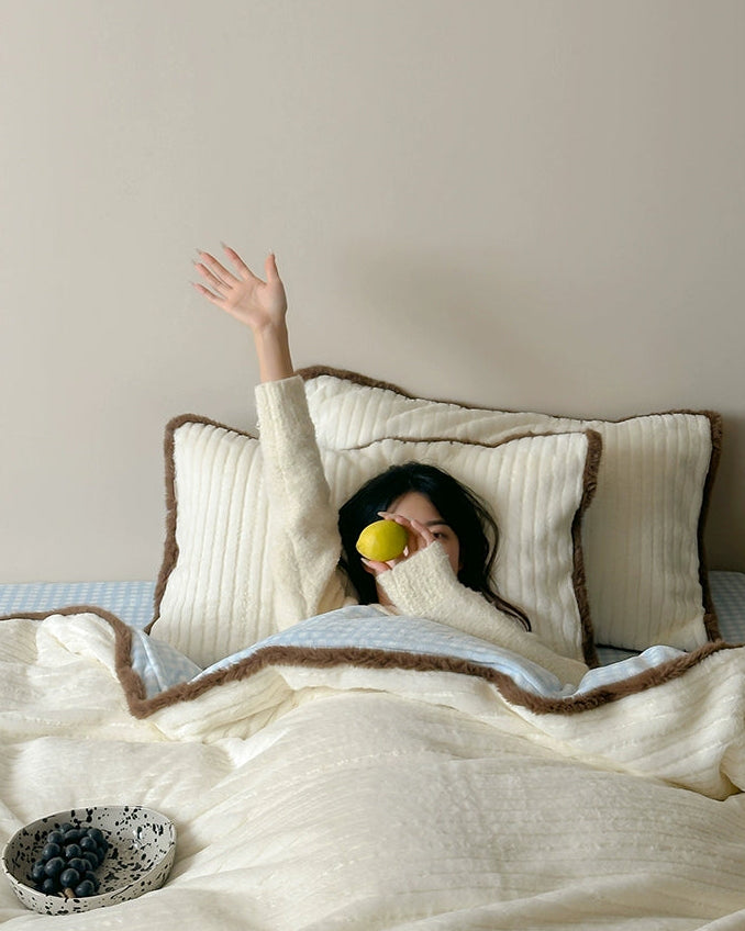 blue plaid plush bedding set