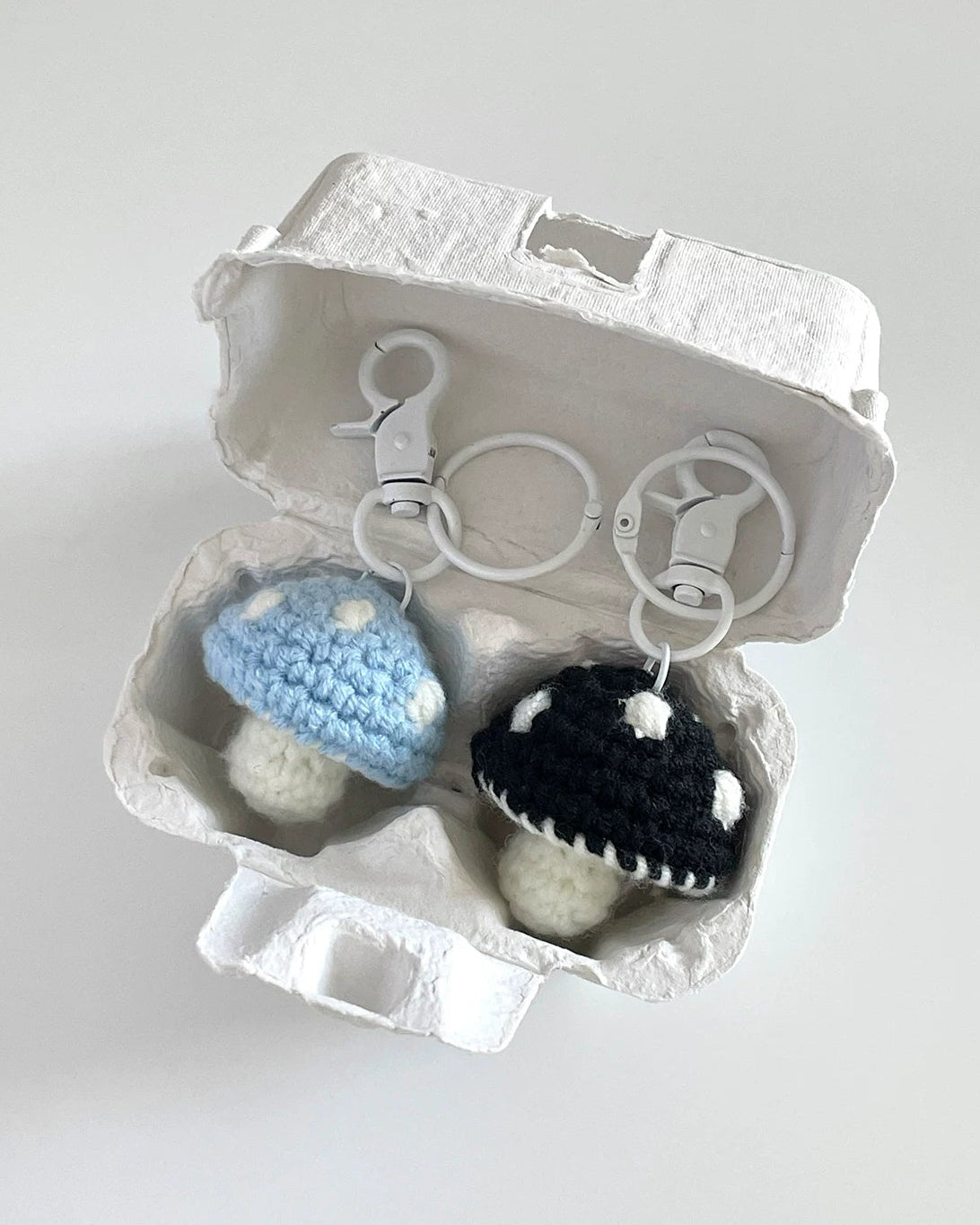 crochet mushroom keychain