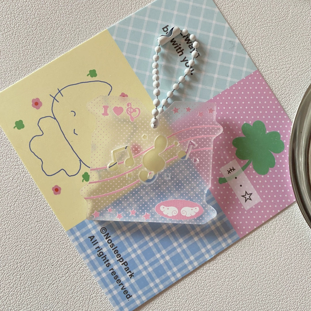 dreamy hallow pendant keychain