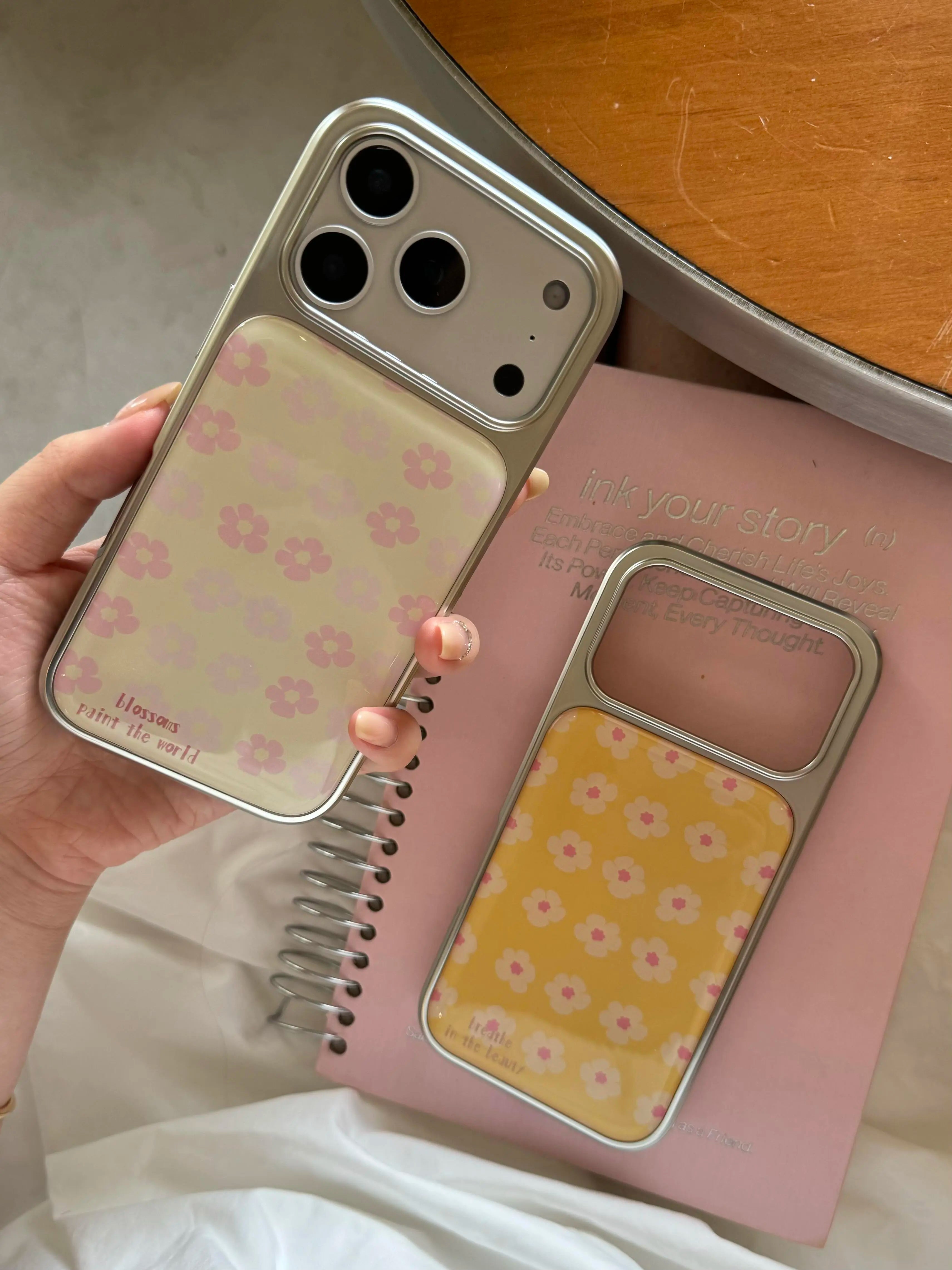 daisy garden phone case