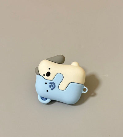 puppy and elephant hugging airpods case