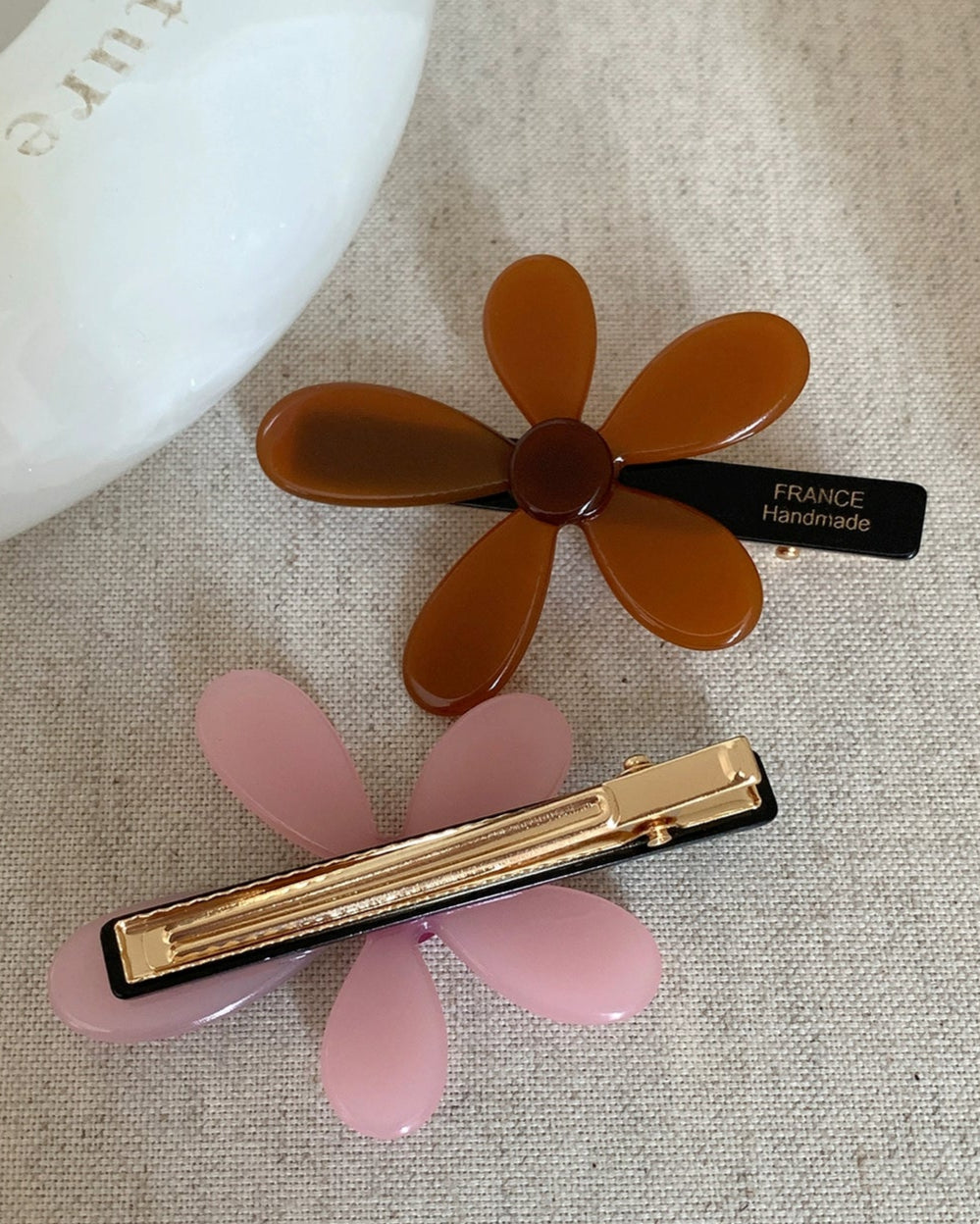 pretty daisy flower hairpin