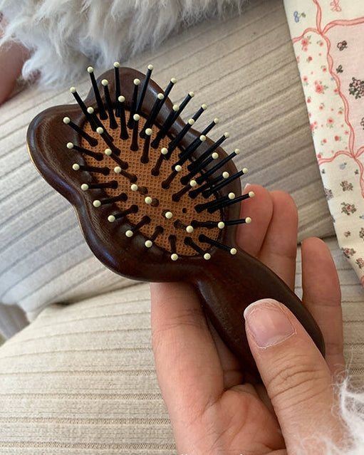 teddy bear wood comb
