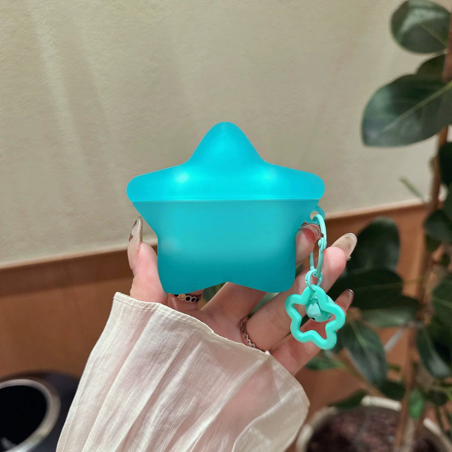 starry fluorescent airpods case ⭐️