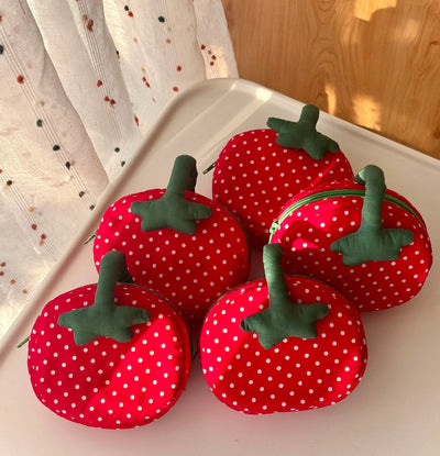 polka tomato pouch 🍅✨