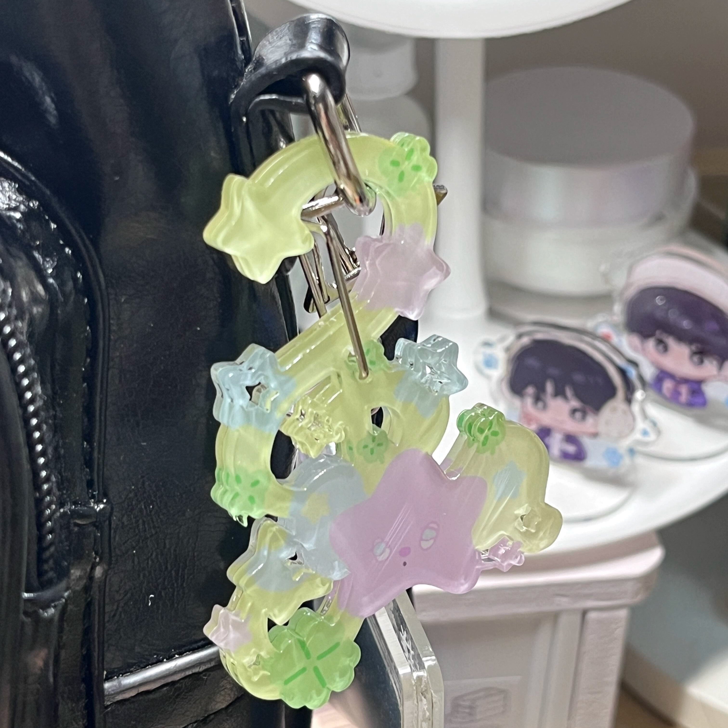 melody note pendant keychain