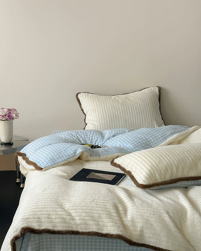 blue plaid plush bedding set