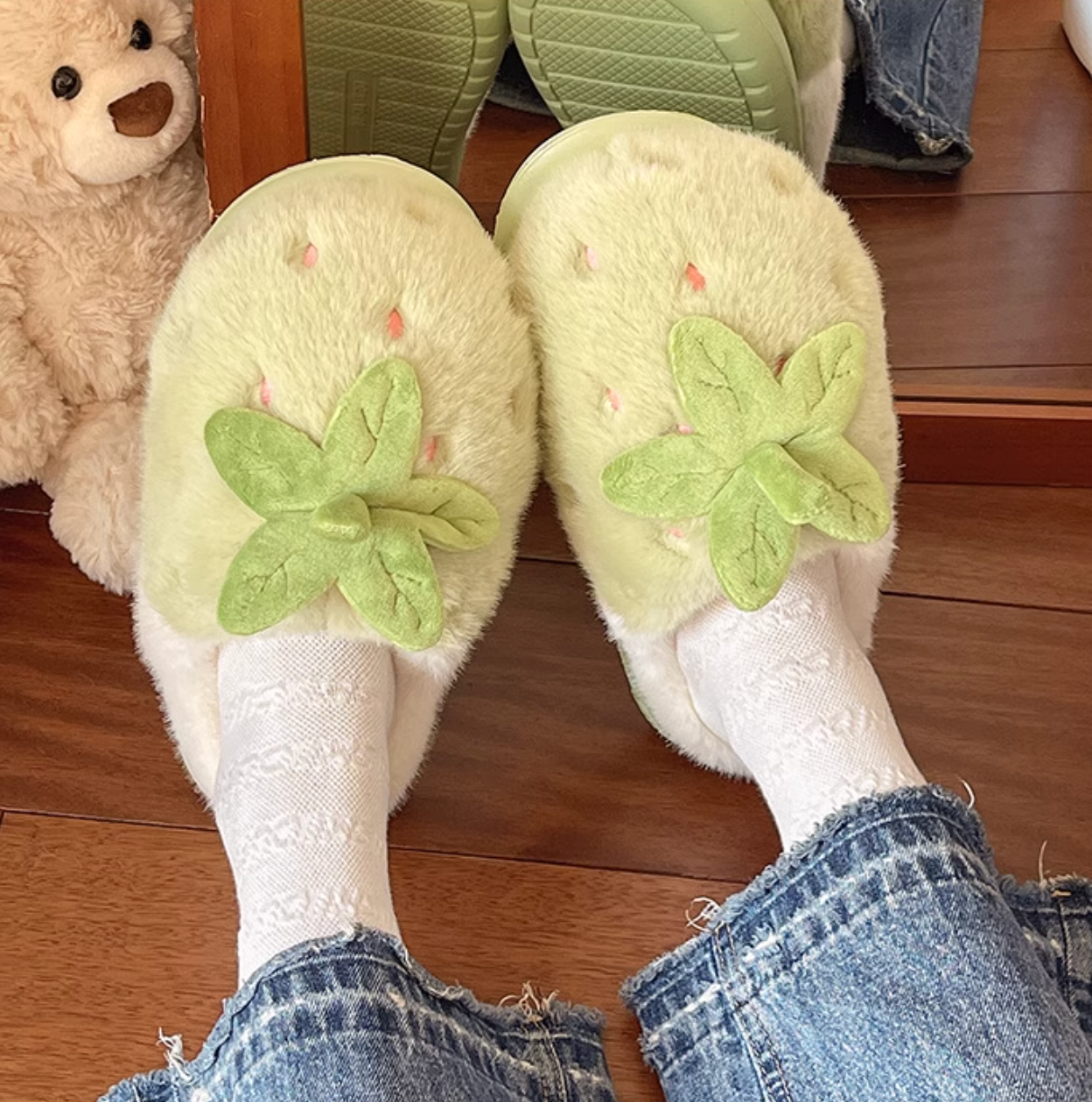 fresh strawberry slippers