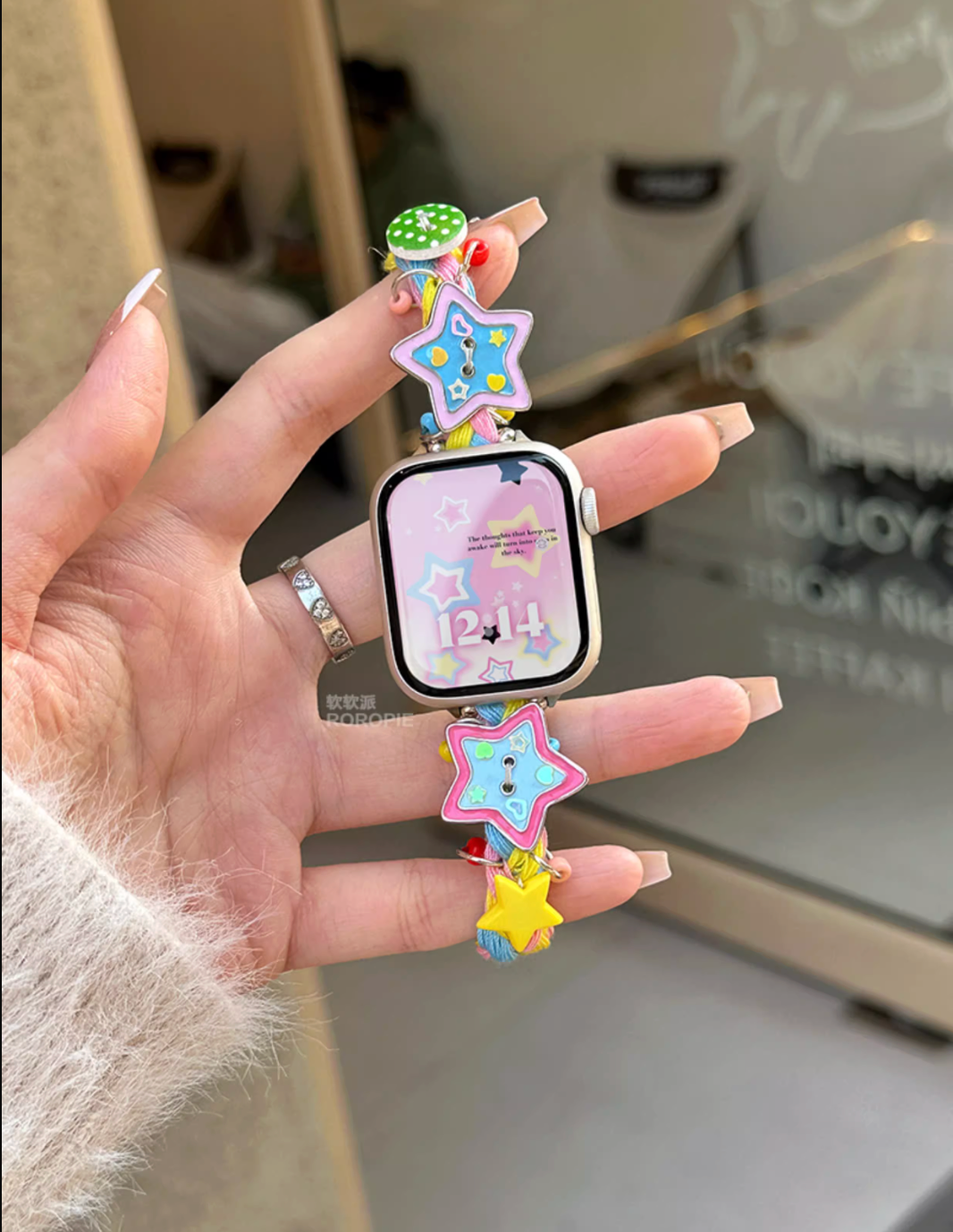 buttoned star apple watch band