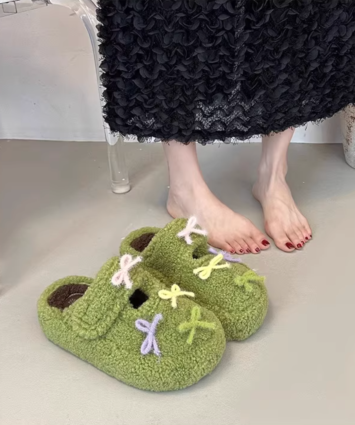 ribbon sherpa slippers