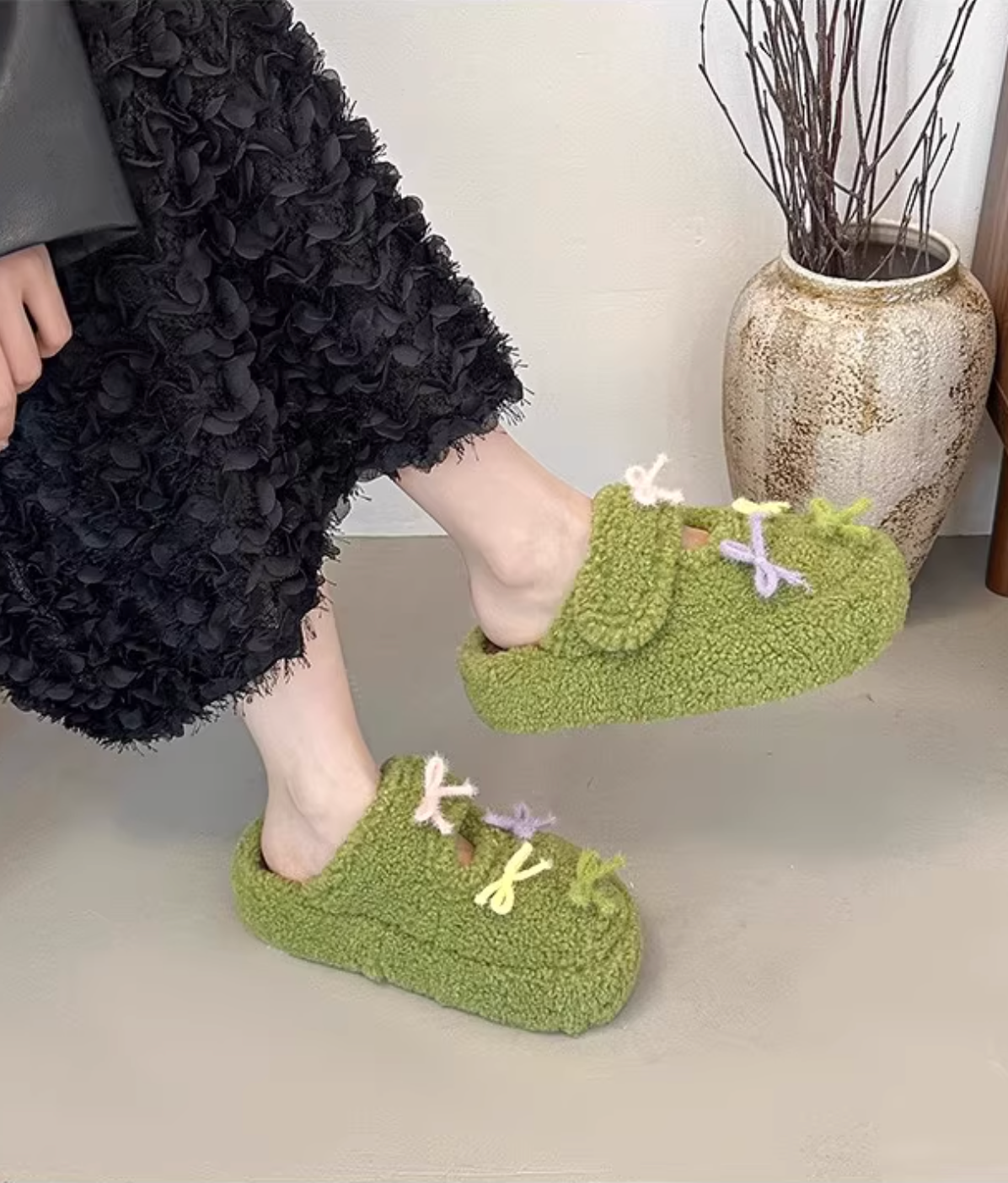 ribbon sherpa slippers